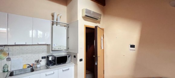 Apartamento de 2 habitaciónes en Pavia, Italy No. 142587 19