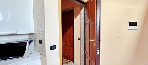 Apartamento de 2 habitaciónes en Pavia, Italy No. 142587 21