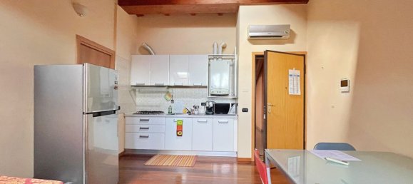 Apartamento de 2 habitaciónes en Pavia, Italy No. 142587 11