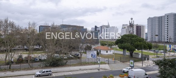 1 bedroom Apartment in Lisbon, Portugal No. 13047 8