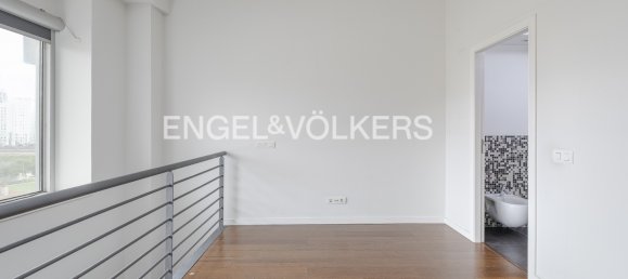 1 bedroom Apartment in Lisbon, Portugal No. 13047 13