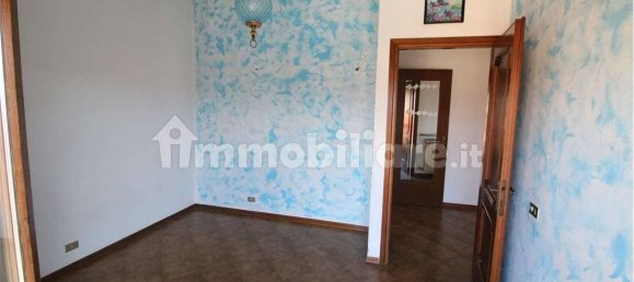 2 Schlafzimmer Wohnung in Madone, Italy, Nr. 83732 15