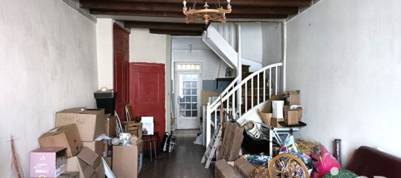 4 bedrooms Villa in La Mure, France No. 191960 9