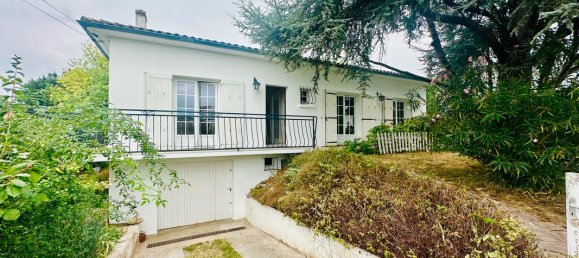 3 Schlafzimmer Haus in Saintes, France, Nr. 337088 8