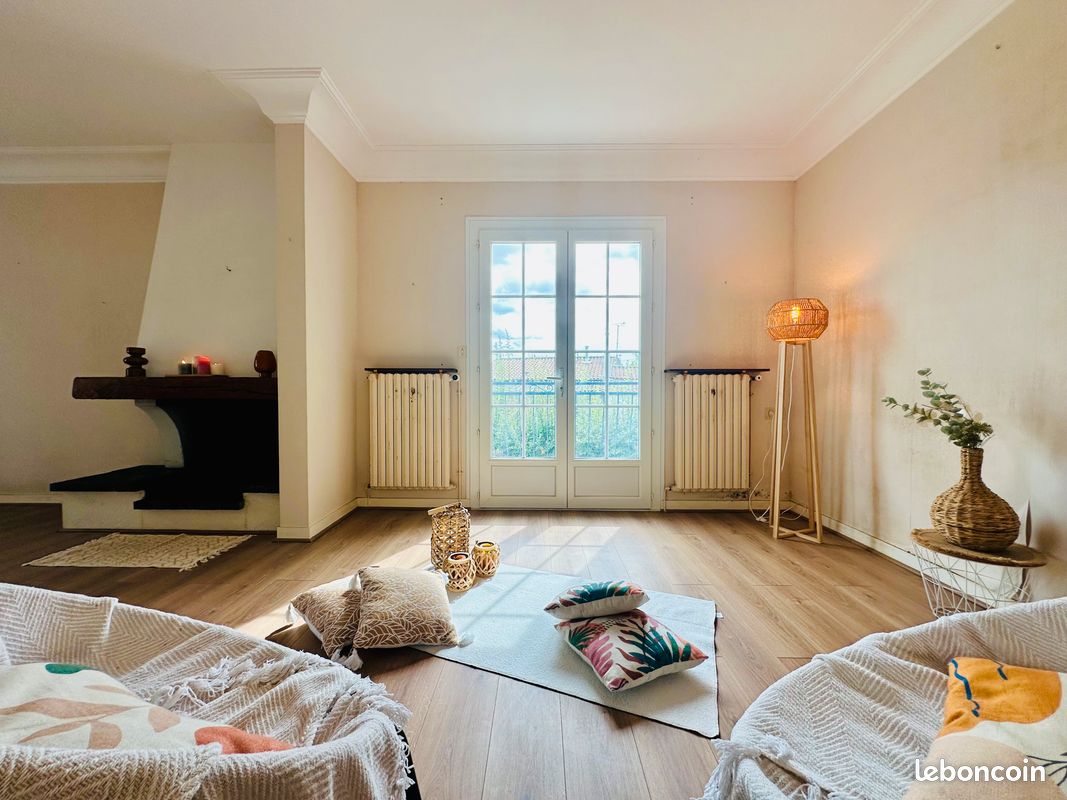 3 Schlafzimmer Haus in Saintes, France, Nr. 337088