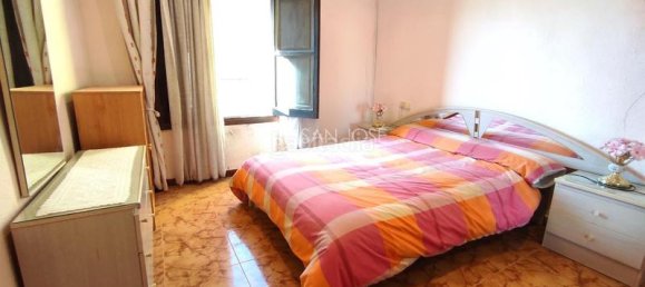 3 bedrooms House in Monforte del Cid, Spain No. 93359 2