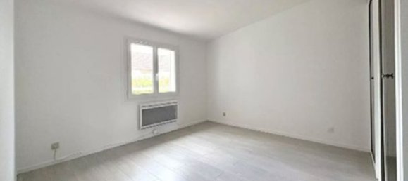 4 bedrooms House in Plaisir, France No. 281291 15