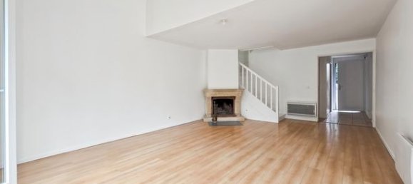 4 bedrooms House in Plaisir, France No. 281291 4