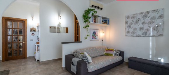 Apartamento T4 em Sesto Fiorentino, Italy N.º 374797 2
