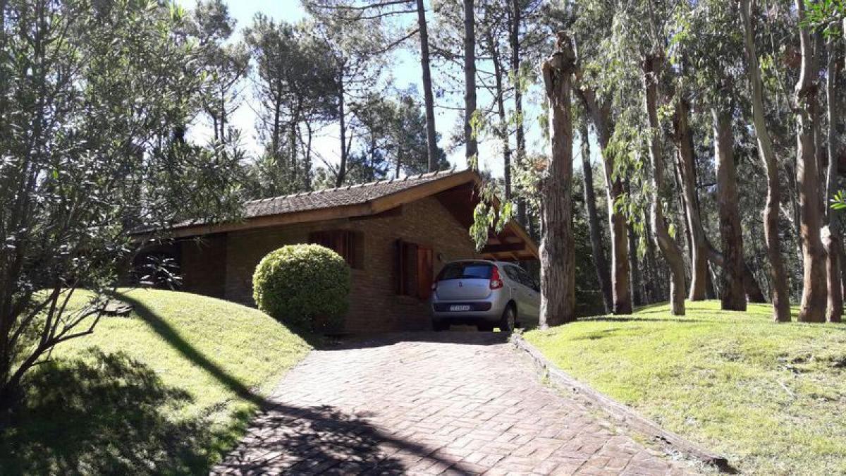 3 Schlafzimmer Haus in Mar del Plata, Argentina, Nr. 98110