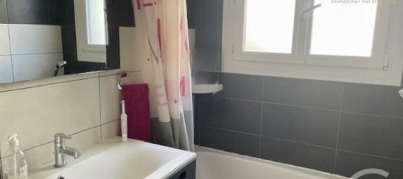 3 Schlafzimmer Haus in Montevrain, France, Nr. 166169 2