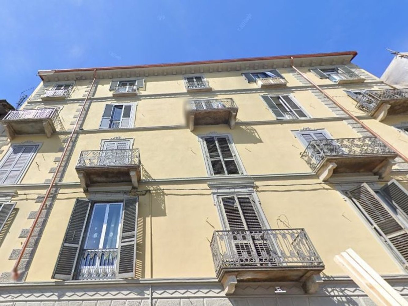 2 rooms Apartment in Turin, Italy No. 267020