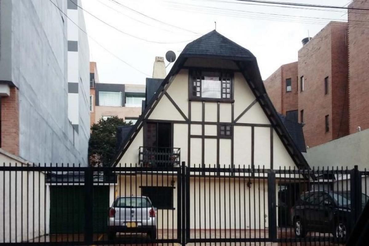 Дом с 2 спальнями в Богота, Колумбия № 13895