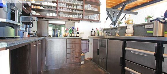 Кафе / ресторан с 10 комнатами в Аммерланд, Германия № 137075 2