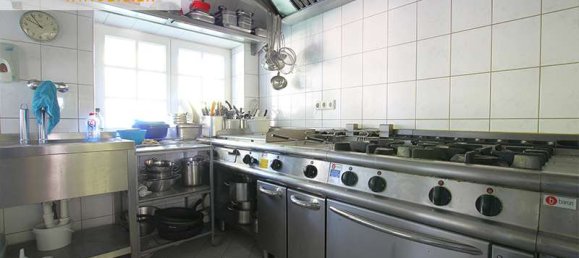 Кафе / ресторан с 10 комнатами в Аммерланд, Германия № 137075 49