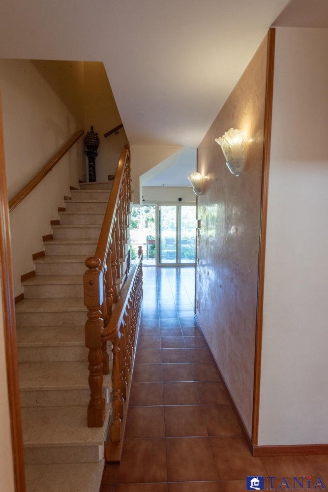 3 bedrooms Apartment in Luni, Italy No. 94524