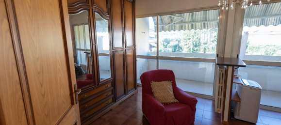3 bedrooms Apartment in Luni, Italy No. 94524 22