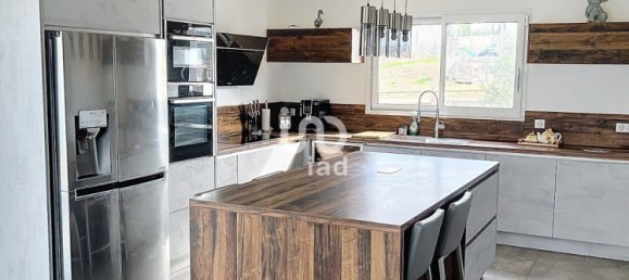 Дом с 3 спальнями в Сен-Мишель-де-Воланжи, Франция № 63366 12