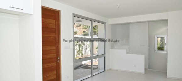 3 Schlafzimmer Villa in Chloraka, Cyprus, Nr. 1020 2