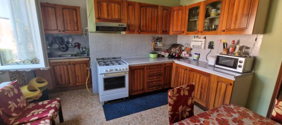 Квартира с 4 комнатами в Помпонеско, Италия № 116172 23