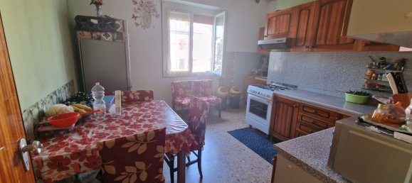 Квартира с 4 комнатами в Помпонеско, Италия № 116172 21