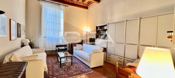 3 Schlafzimmer Wohnung in Lucca, Italy, Nr. 151839 3