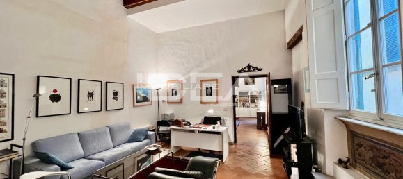 3 Schlafzimmer Wohnung in Lucca, Italy, Nr. 151839 8