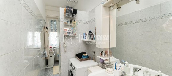 2 rooms Apartment in Milan, Italy No. 247815 10