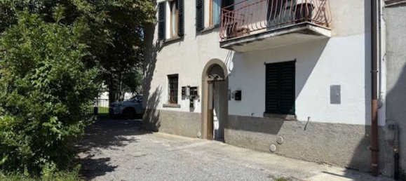 Apartamento de 2 dormitorios en Seriate, Italy No. 380838 2