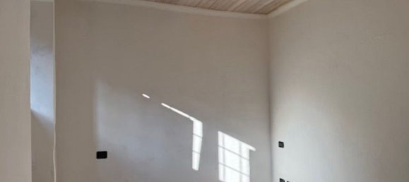 Apartamento de 2 dormitorios en Seriate, Italy No. 380838 12