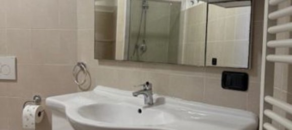 Apartamento de 2 dormitorios en Seriate, Italy No. 380838 17