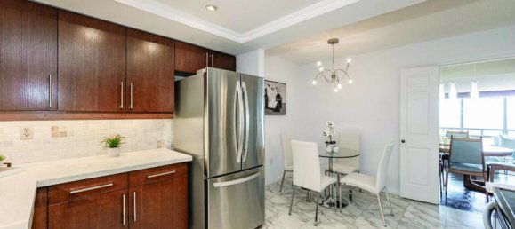 2 bedrooms Condo in Oakville, Canada No. 537 12