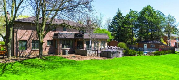 4 bedrooms House in Brampton, Canada No. 450 11