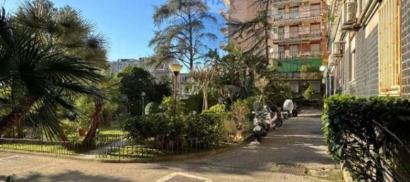 3 bedrooms Apartment in San Giorgio a Cremano, Italy No. 56790 7