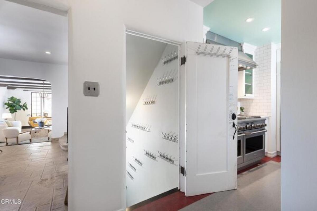 5 غرف نوم منزل في Glendale, USA رقم 299427