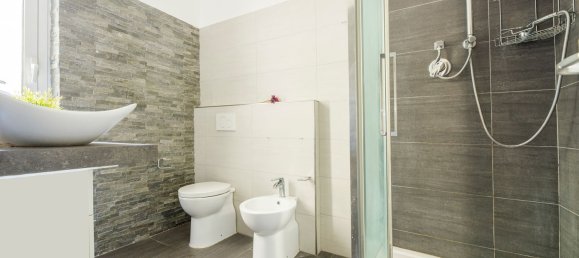 5 غرف نوم شقة في Genoa, Italy رقم 327482 11