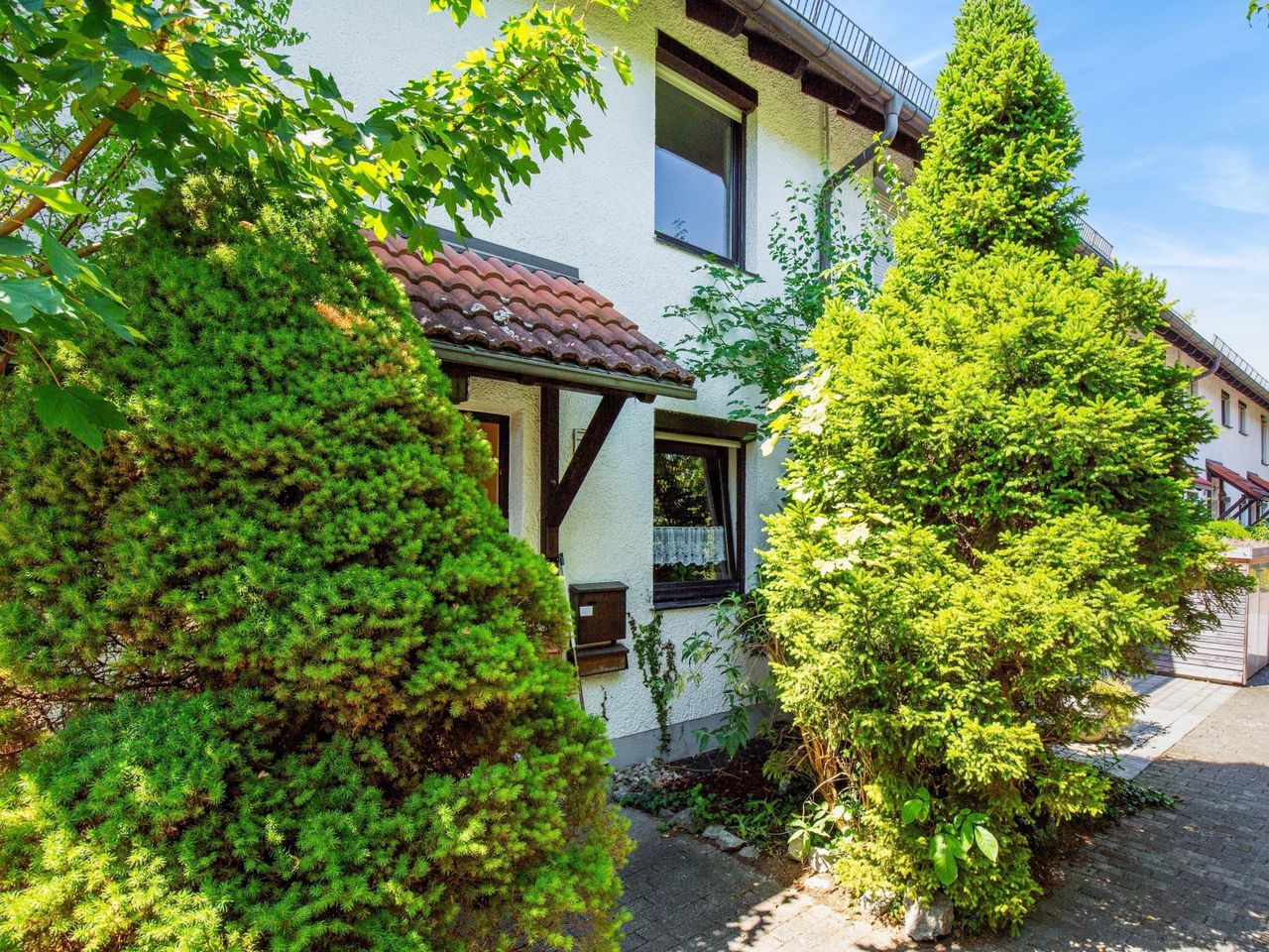 Таунхаус с 6 комнатами в Мюнхен, Германия № 247141