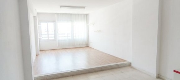 5-Zimmer Geschäft in Larnaca, Cyprus, Nr. 181157 5