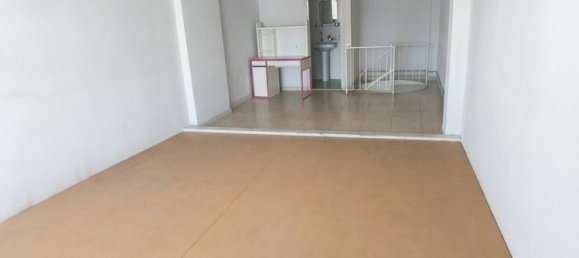 5-Zimmer Geschäft in Larnaca, Cyprus, Nr. 181157 2