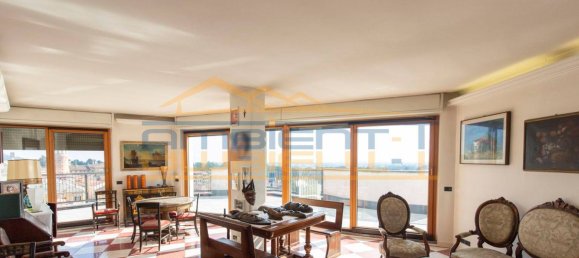 Penthouse T3 em Merate, Italy N.º 166007 32
