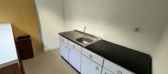 314m² Commercial property in Coimbra, Portugal No. 78209 7