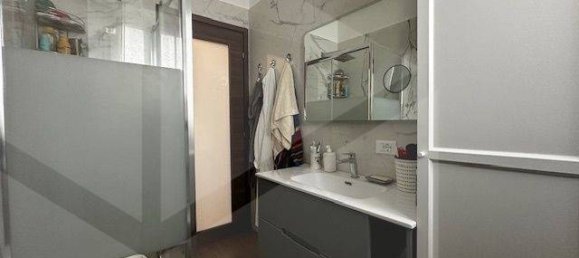 2 bedrooms Apartment in Bologna, Italy No. 20694 7