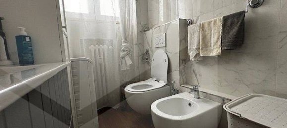 2 bedrooms Apartment in Bologna, Italy No. 20694 9