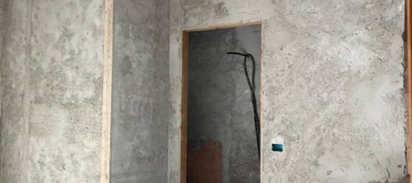 Casa de 3 divisões em Massa, Italy N.º 81263 18