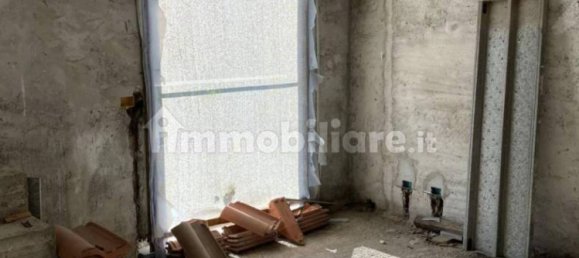 Casa de 3 divisões em Massa, Italy N.º 81263 4