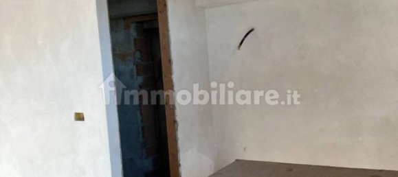 Casa de 3 divisões em Massa, Italy N.º 81263 21