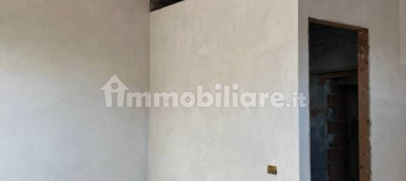 Casa de 3 divisões em Massa, Italy N.º 81263 20