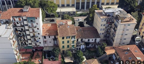 3 rooms Apartment in Florence, Italy No. 35529 3