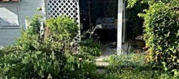 4 rooms Apartment in Calcinaia, Italy No. 200514 13