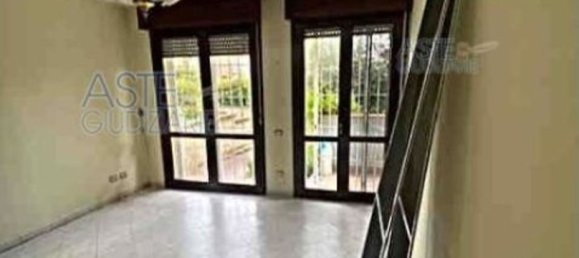 4 rooms Apartment in Calcinaia, Italy No. 200514 10